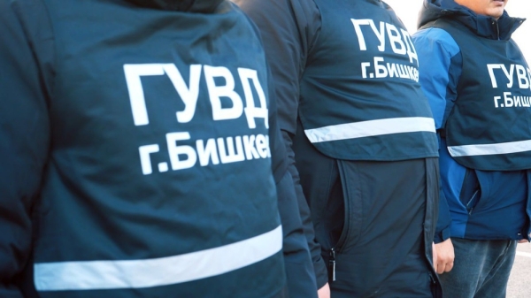 В Бишкеке проводятся рейды против стихийной торговли, - ГУВД