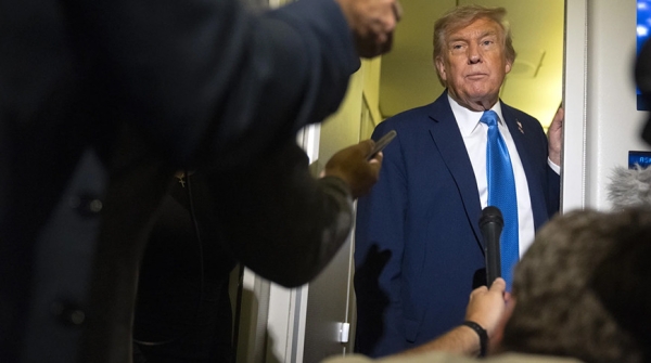 Трамп заявил о «полном контроле» США над иранским небом и потребовал капитуляции Ирана