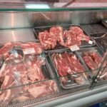 Ценовой контроль в действии: в Бишкеке оштрафовали продавца мяса