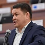 Кризис на ламповом заводе в Майлуу-Суу: рабочие уходят, товар лежит на складах