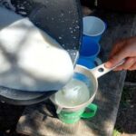 Молочный рынок КР: почему заводы не готовы отказаться от услуг посредников