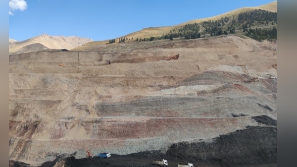 4bdea52d06d5c8d693e35848172e1085