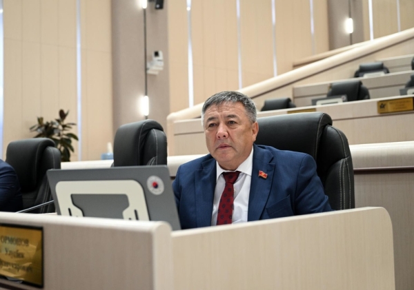 0109967ba627cd7c57ecab023e3f2d5d